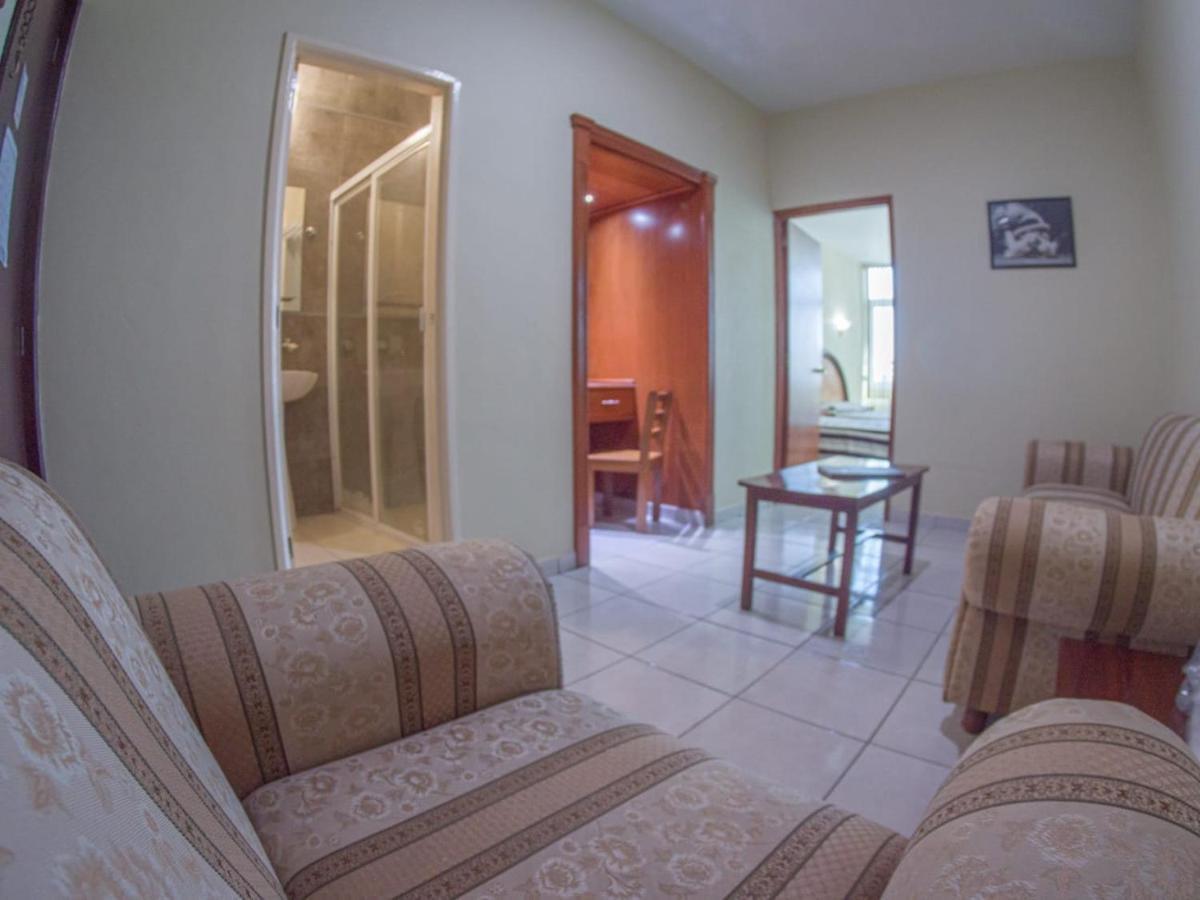 Hotel Plaza Sahuayo Bagian luar foto