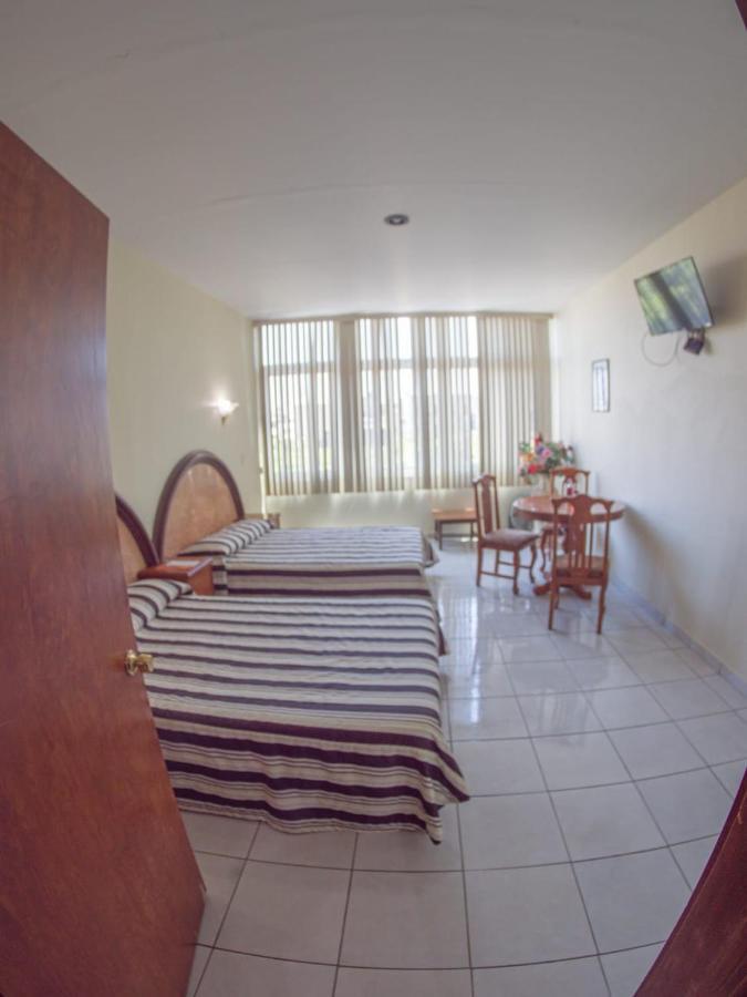Hotel Plaza Sahuayo Bagian luar foto