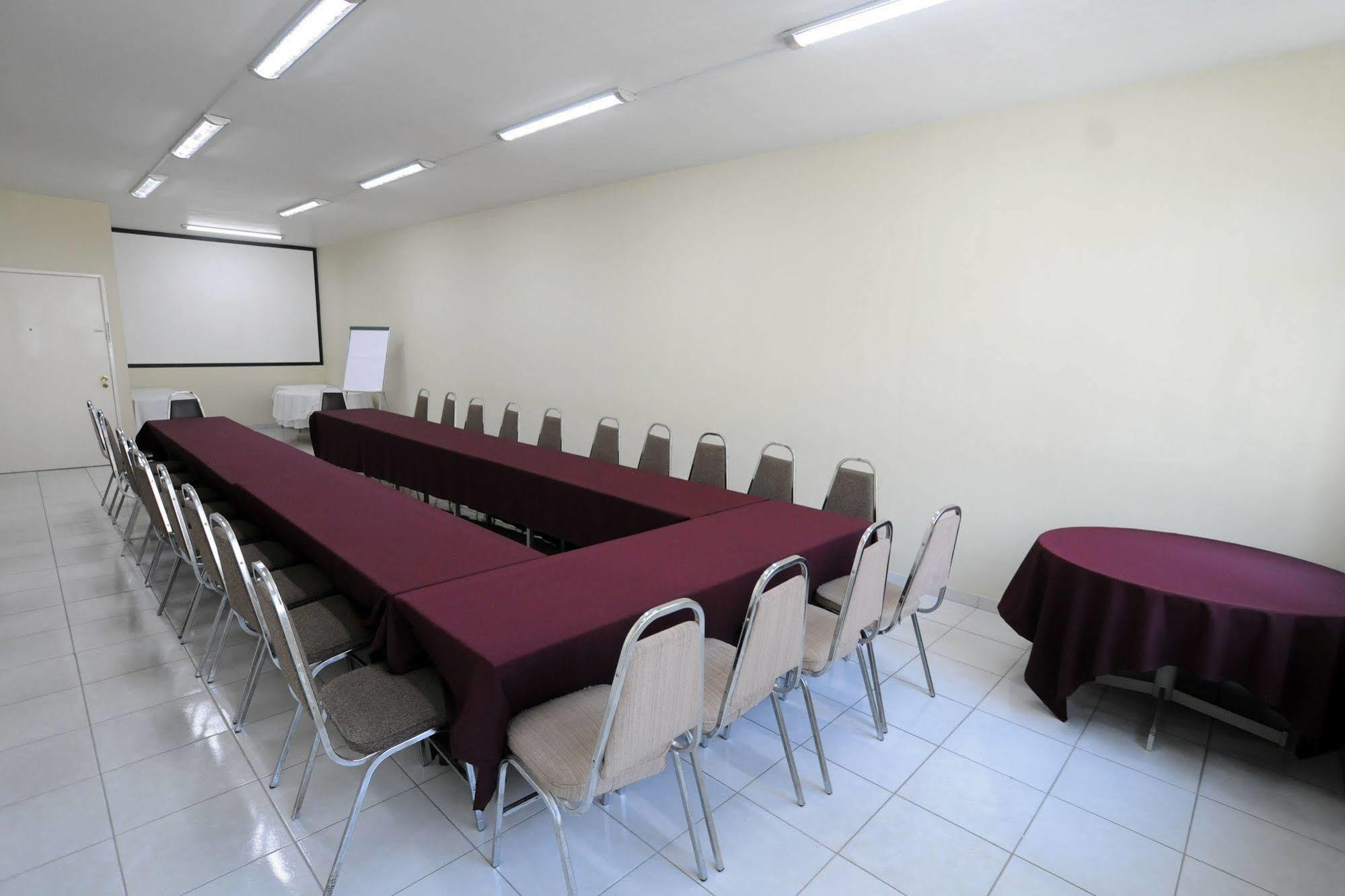 Hotel Plaza Sahuayo Bagian luar foto